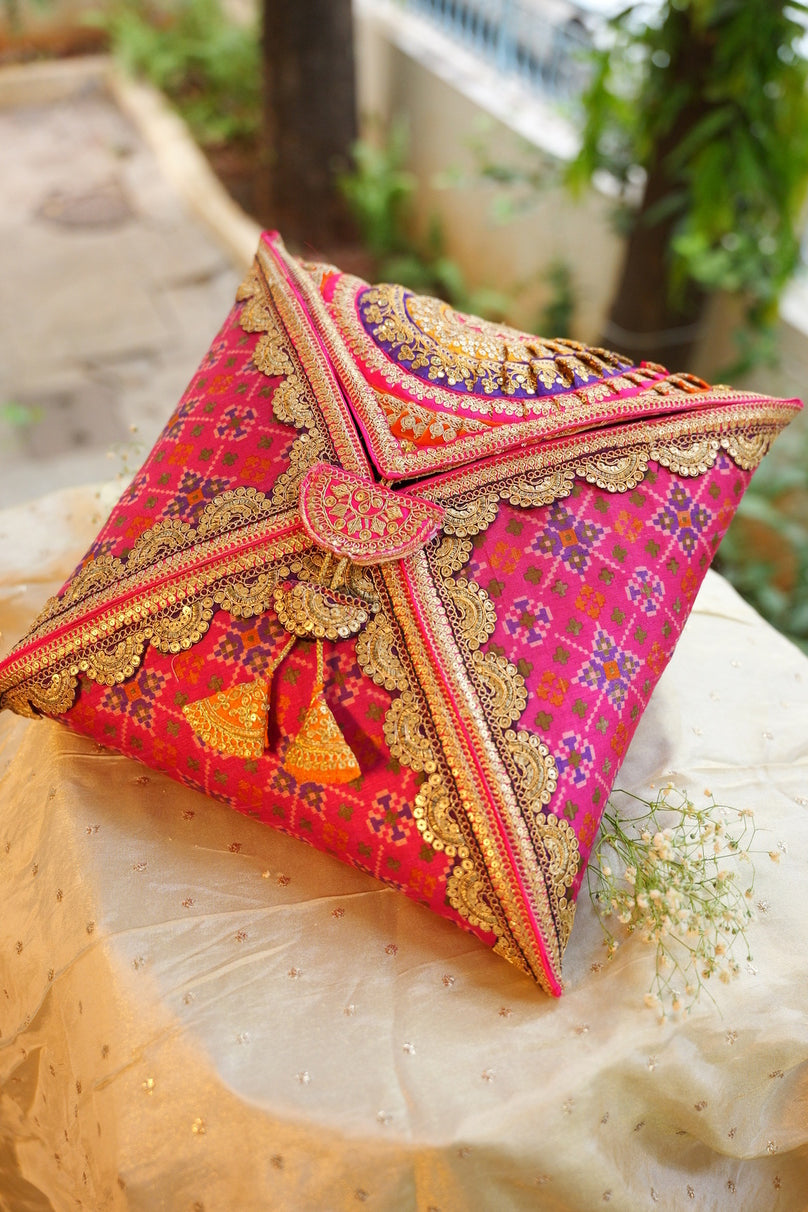 Patola Saree Cover
