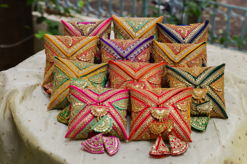 Festive cane brocade envelope for gifting