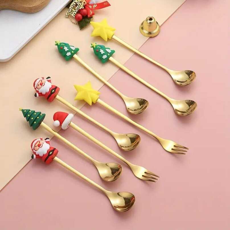
                      
                        Christmas Theme Spoon & Fork Gift Set (A random print will be sent)
                      
                    