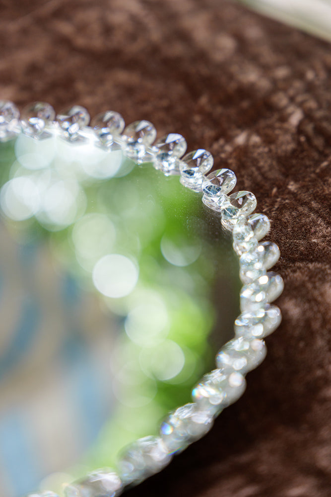 
                      
                        Crystal Rotating Base Stand
                      
                    