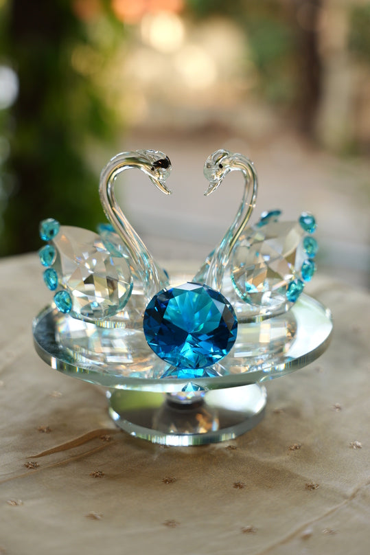 Crystal Swan with Blue Diamond