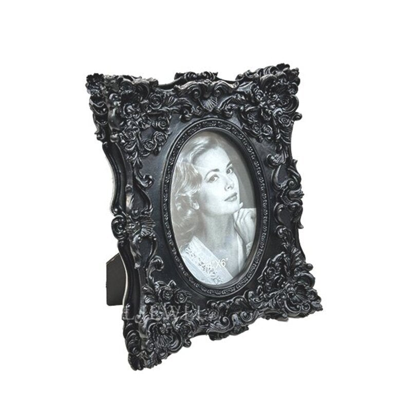 Dark Beauty Photo Frame