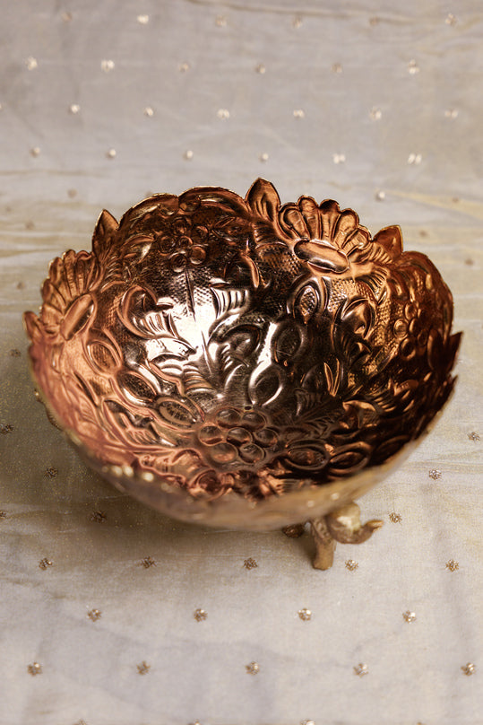 Gaj Decorative Urli