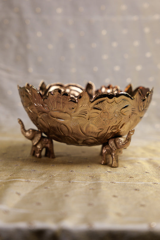 
                      
                        Gaj Decorative Urli
                      
                    