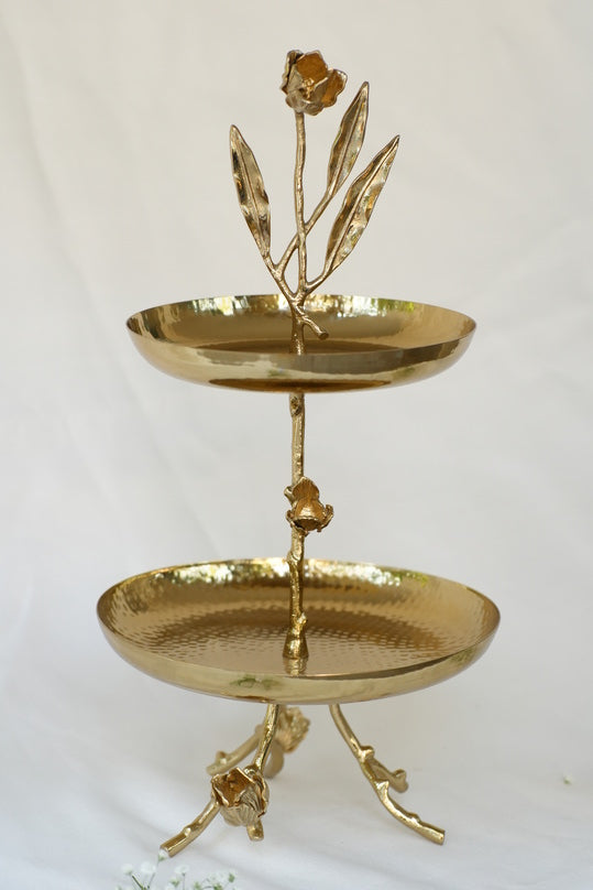 Golden tiered blossom stand