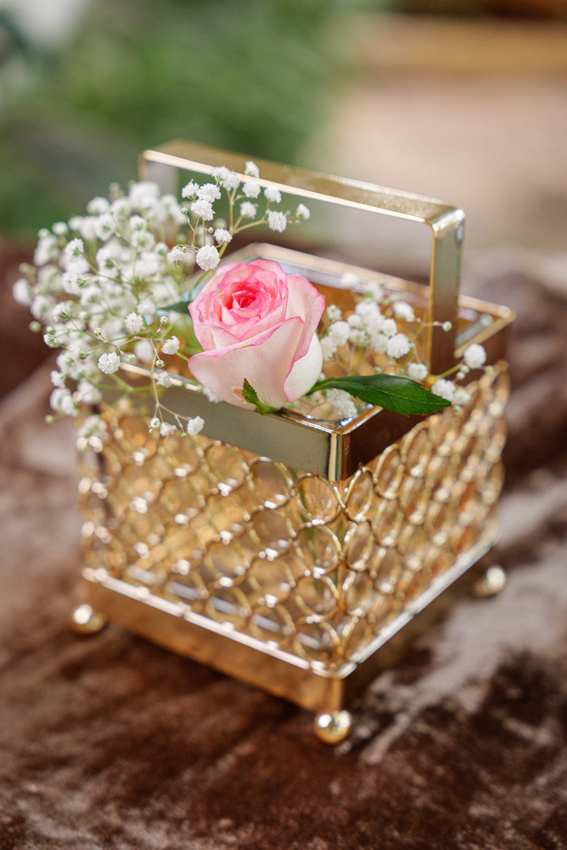 Golden Crystal Grace Square Holder (Flowers not included.)