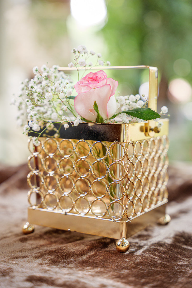 Golden Crystal Grace Square Holder (Flowers not included.)