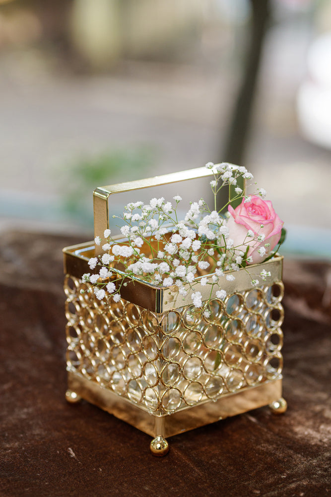 
                      
                        Golden Crystal Grace Square Holder (Flowers not included.)
                      
                    