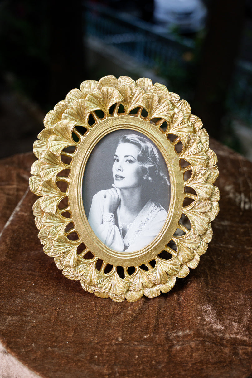 Golden leaf photo frame with butterfly design