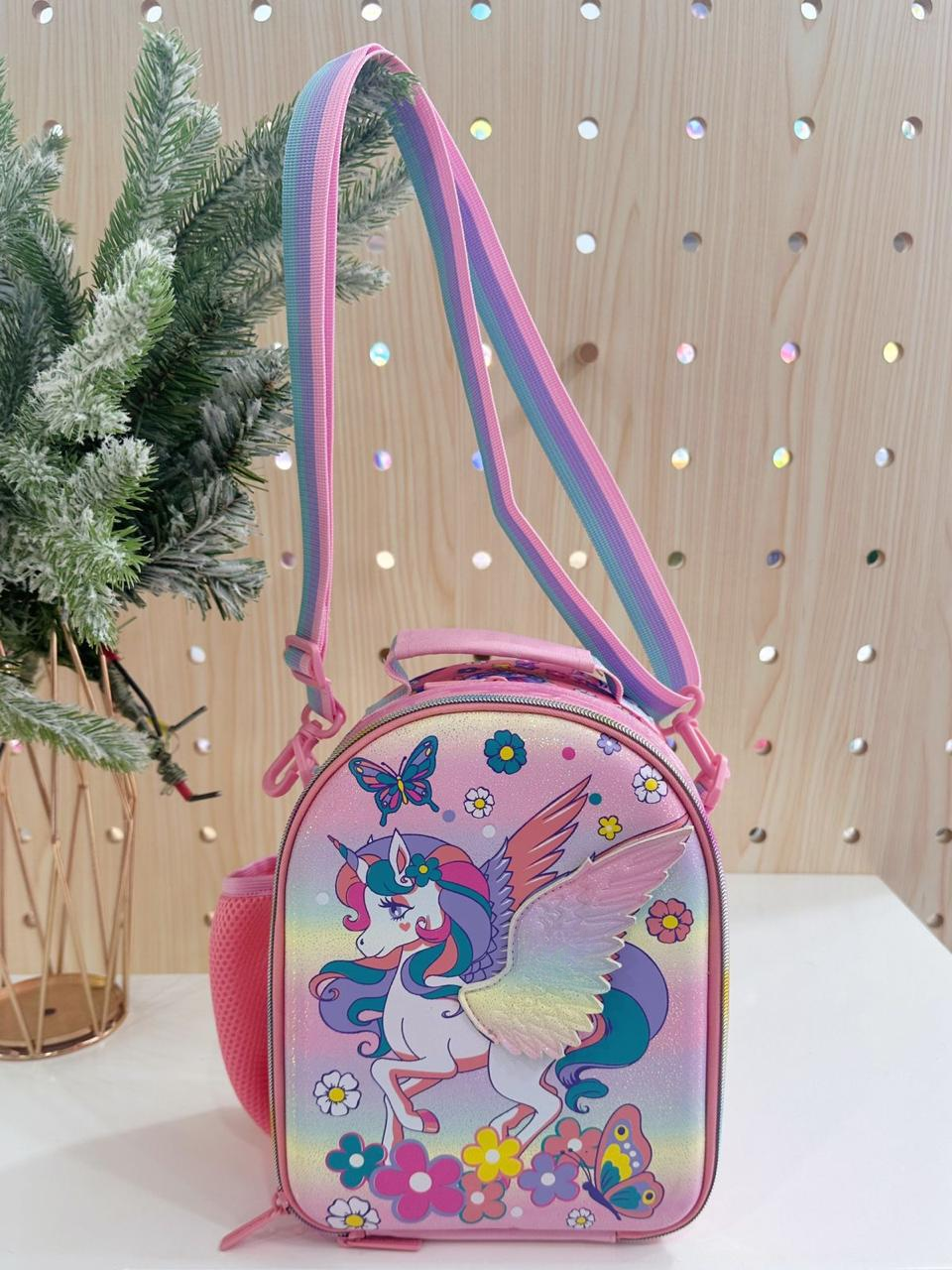 Girls unicorn lunch bag with insulated design