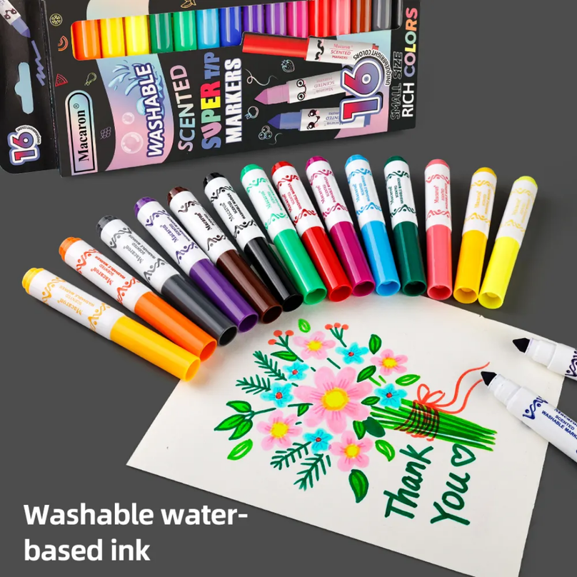 Kids coloring marker set with scented ink