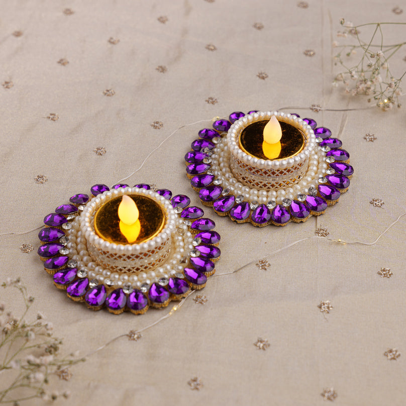 
                      
                        Kundan Work Decorative Tealight Holders
                      
                    