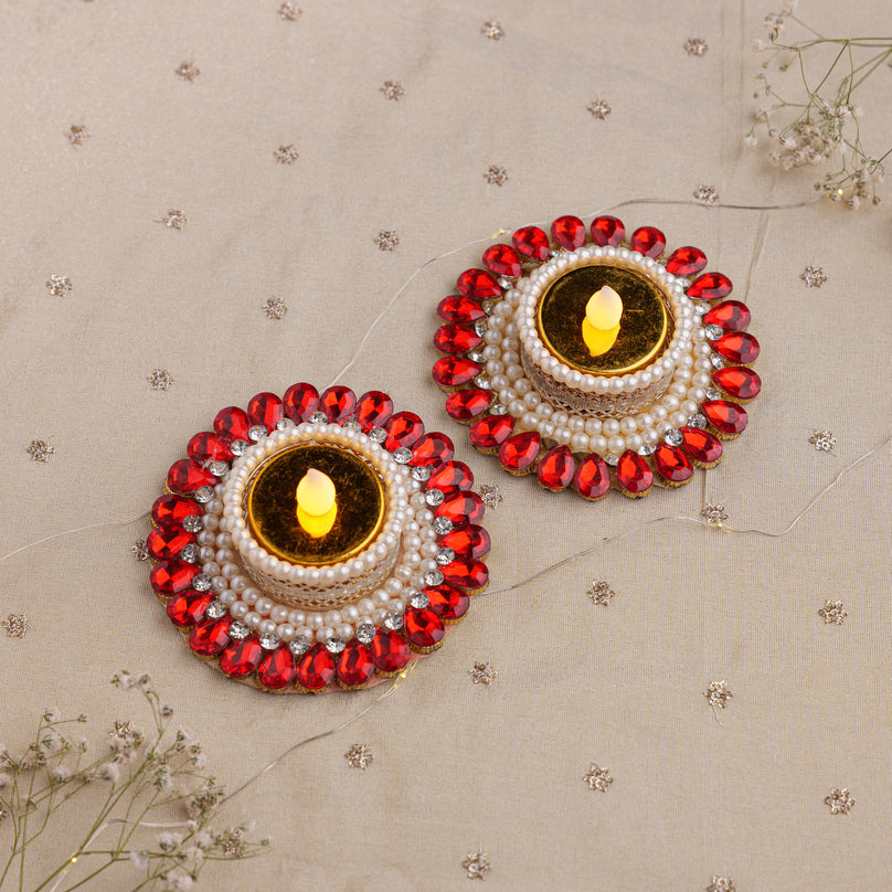 
                      
                        Kundan Work Decorative Tealight Holders
                      
                    