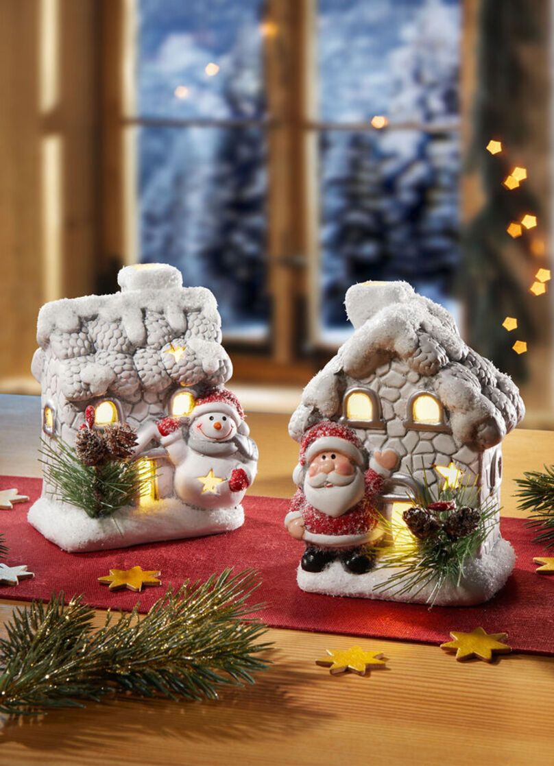 Light-Up Christmas House