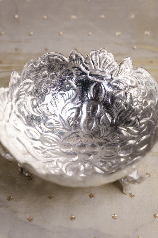 Festive wedding home décor urli centerpiece