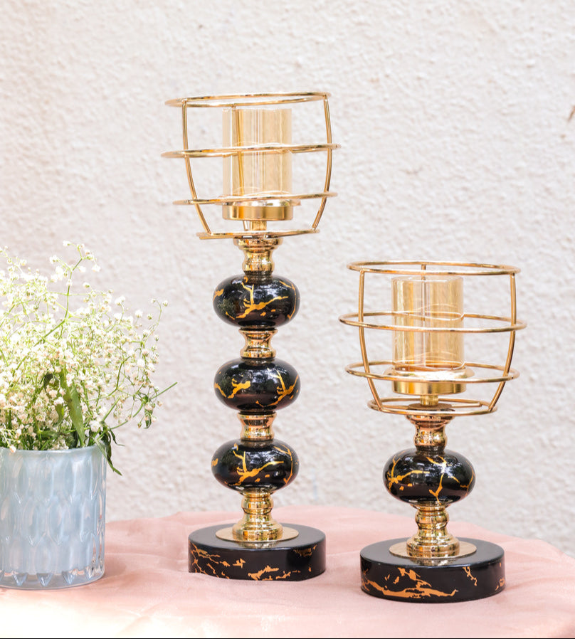 Modern orbital candle holder