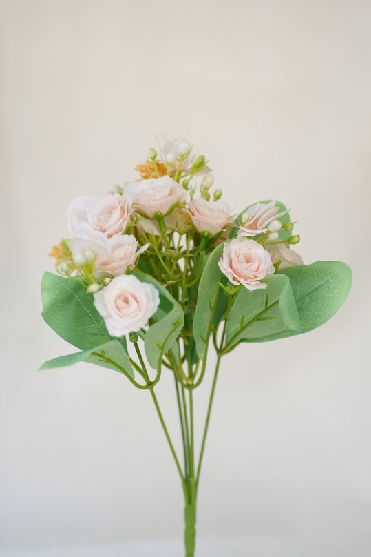 Premium rose floral décor