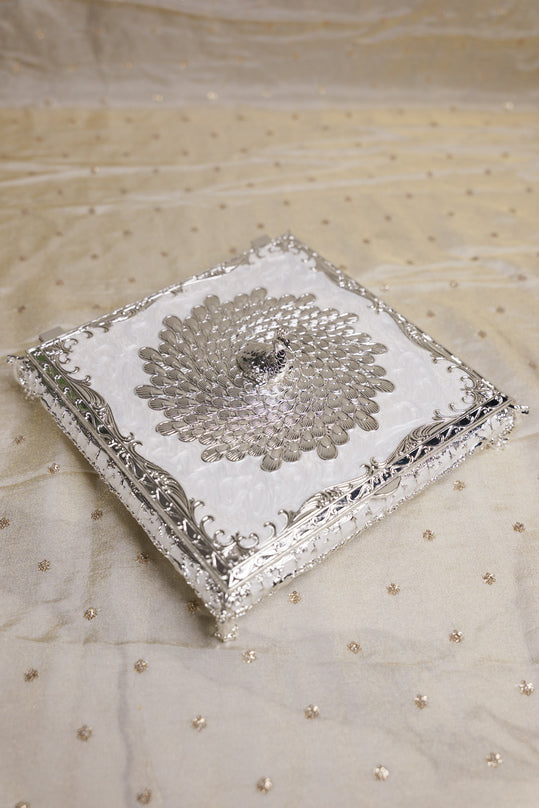 
                      
                        Regal Twin Treasure Box-Tray Set
                      
                    