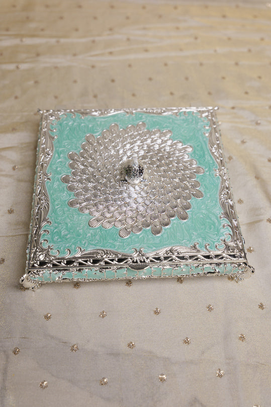 
                      
                        Regal Twin Treasure Box-Tray Set
                      
                    