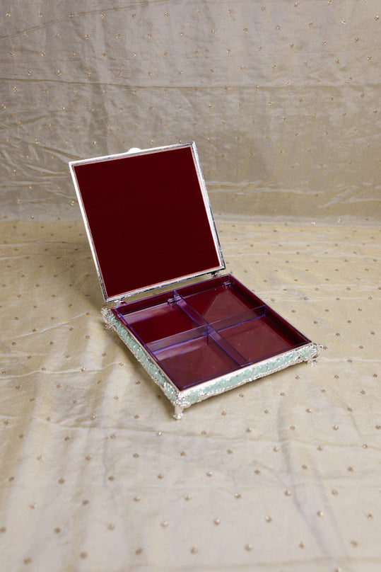 
                      
                        Regal Twin Treasure Box-Tray Set
                      
                    