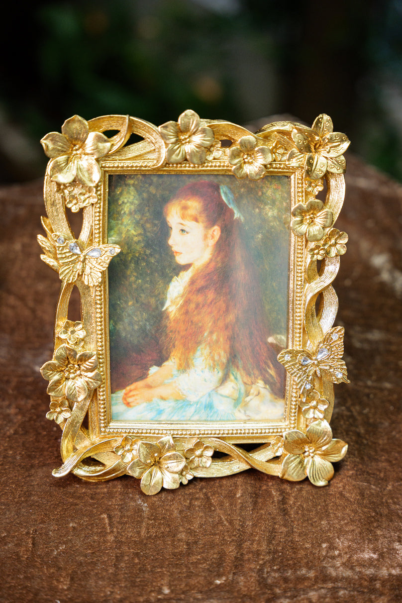 Resin photo frame with butterfly and flower design