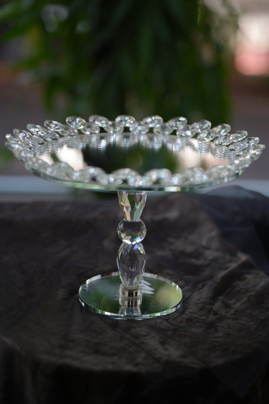 Crystal cake display stand