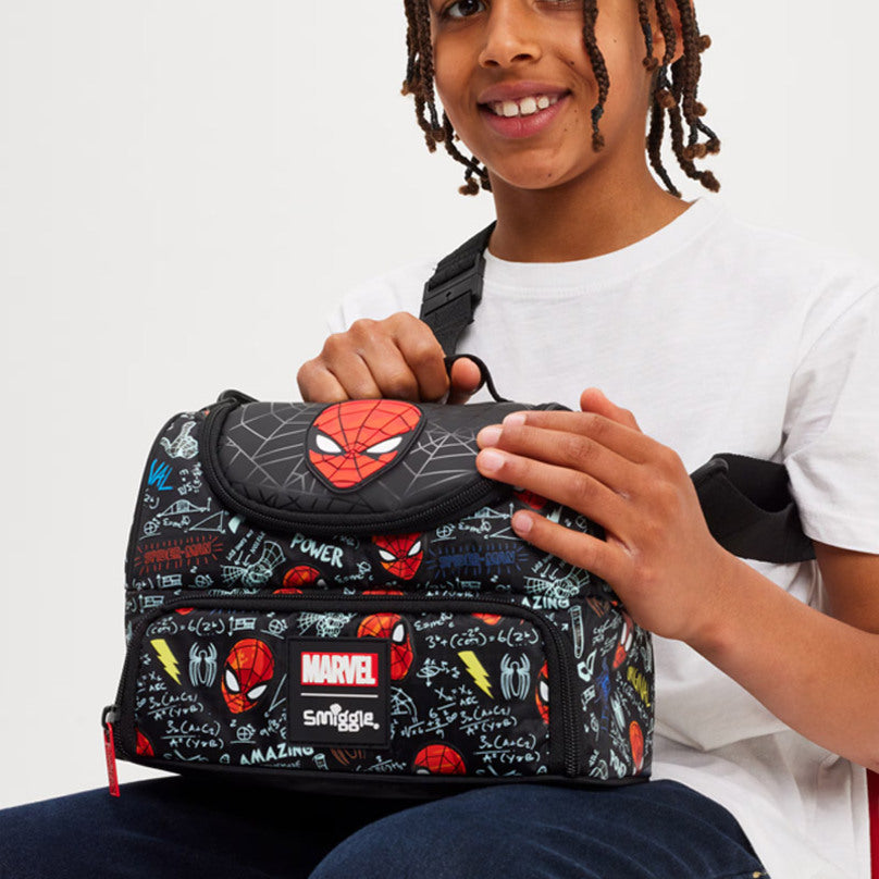 Portable lunch bag with Spiderman design