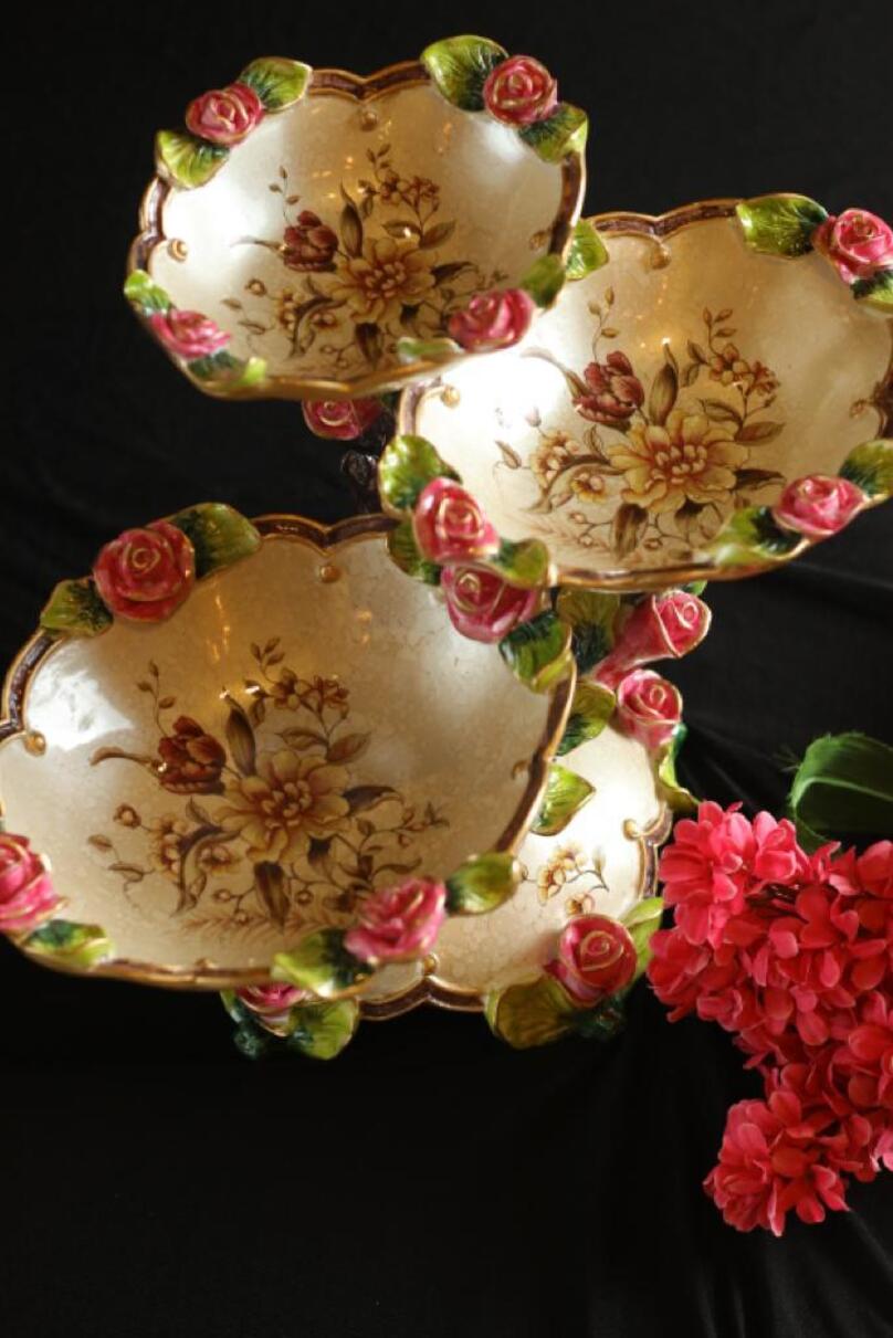 Victorian decor tier stand