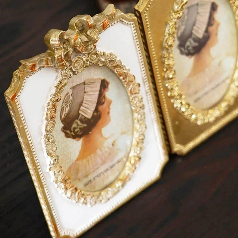 Victorian Grace Frame