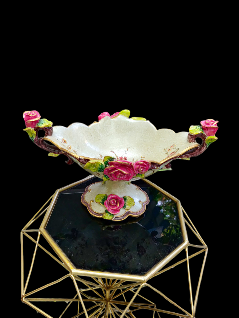 Vintage style decor bowl