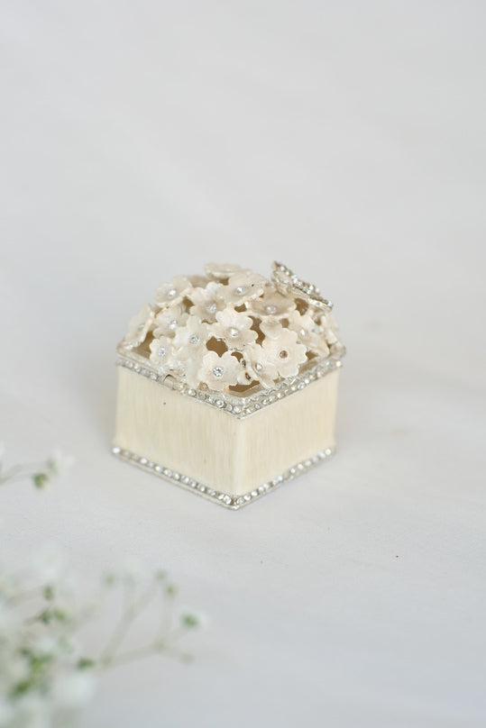 White Blossom Chest